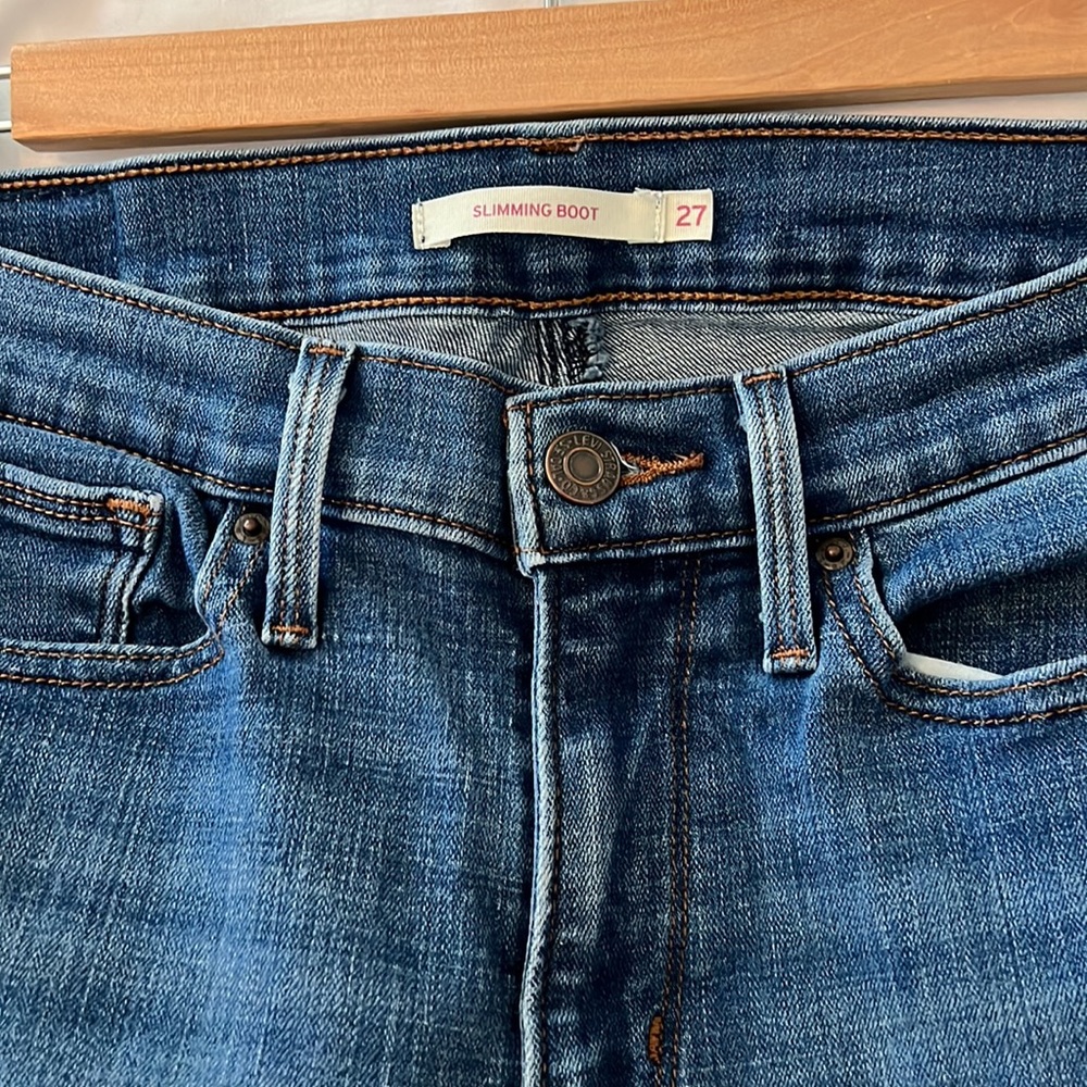 Levis Bootcut - Picture 9 of 9